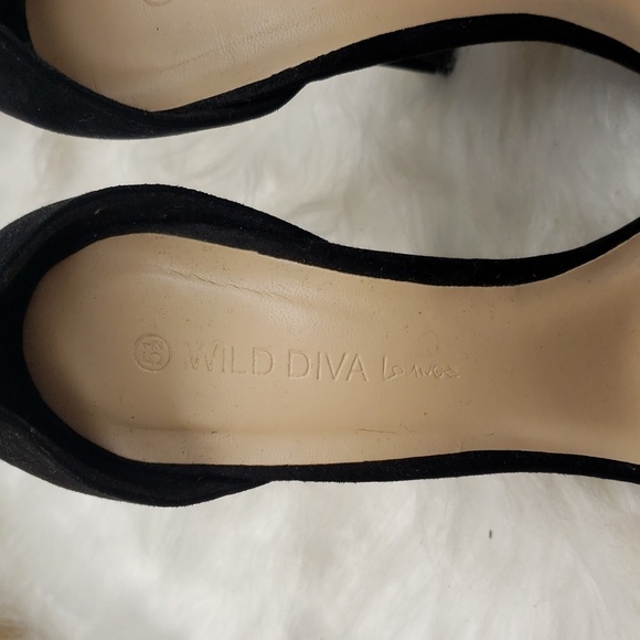 Wild Diva Lounge Retro Pearl embellished strap High Heel Stiletto Sandal 5.5 - Picture 10 of 14